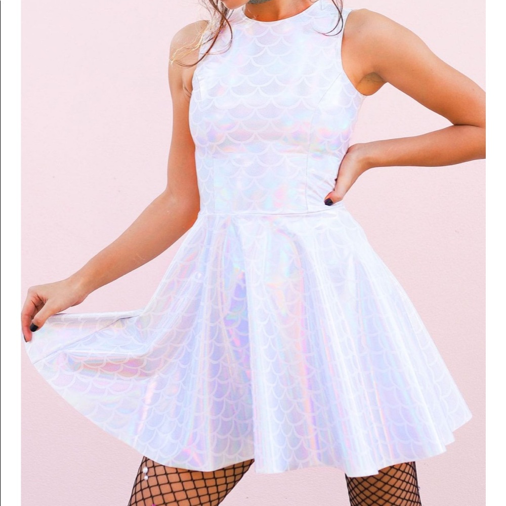 I’m looking for this this is not for sale!!